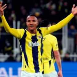 Fenerbahçe'de Rodrigo Becao kadro dışı bırakıldı