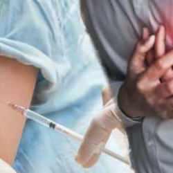 Uzmanlar bilimsel veriler ışığında yanıtladı: COVID-19 aşıları kalp krizi riskini artırıyor mu?