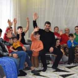Yer: Ordu! 14 &ccedil;ocuk, 2 gelin ve 2 torun hepsi aynı evde yaşıyor!