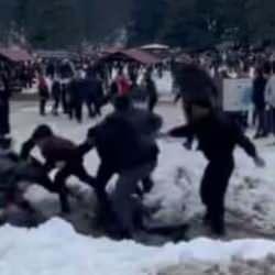 Horon yerine kavga... Festivalde yumruklar konuştu! 