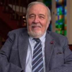 Canlı yayını neden terk etti? İlber Ortaylı a&ccedil;ıkladı: &Ouml;yle adamlarla oturulmaz