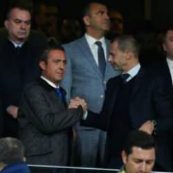 Kadıköy'de Aziz Yıldırım sesleri! Ali Koç tepkilere daha fazla dayanamadı