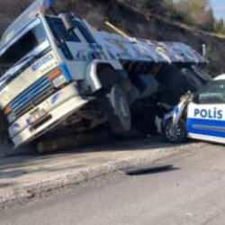 Kaza içinde kaza! Tomruk yüklü kamyon kaydı: Çok sayıda yaralı