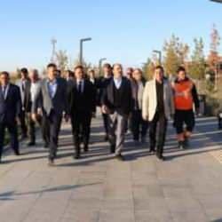 Konya'nın en b&uuml;y&uuml;k Millet Bah&ccedil;esi g&uuml;n sayıyor