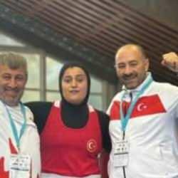 Milli boksör Şeyma Düztaş, dünya şampiyonluğuna kilitlendi