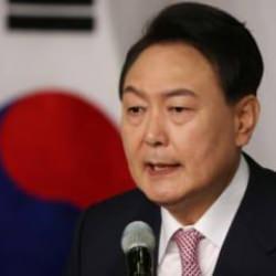 G&uuml;ney Kore'de siyasi kriz! Devlet Başkanı tutuklanabilir!