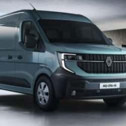 2025 Renault Master Türkiye'de satışa sunuldu: Yılın van'ı, yeni fiyatıyla yola çıkıyor!