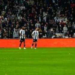 Beşiktaş k&ouml;t&uuml; gidişatı durduramıyor!