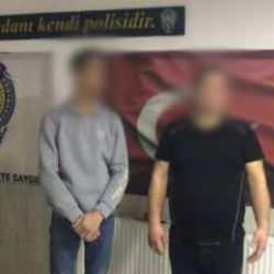  Manisa’da vatandaşı 'askere gidiyoruz' diyerek dolandıran iki şüpheli yakalandı 