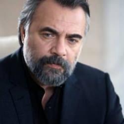 Oktay Kaynarca, Başkan: Ev Hapsi'yle ters k&ouml;şeye yatırmaya geliyor! Yeni dizisi g&uuml;ndem oldu
