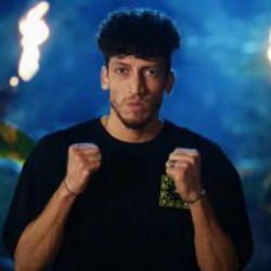 Survivor'a 'Bekle beni' deyip girdi! Batuhan G&ouml;kg&ouml;z'&uuml;n biyografisi...