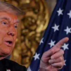 Trump göreve gelmeden tehditlerine devam ediyor! 'Bizden satın alın' çağrısı