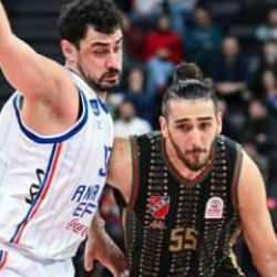 Anadolu Efes, Karşıyaka'yı devirdi!