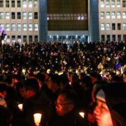 Güney Kore'de Başbakan Han Duck-soo azledildi