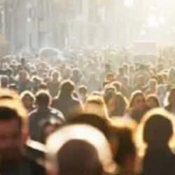 Kalabalık yalnızlık ne demek, ne anlama geliyor?