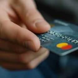 Kredi kartı şifreleri için yeni düzenleme: ATM'ler uyarı verecek