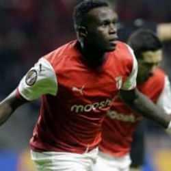 Portekiz'de Bruma fırtınası dinmiyor