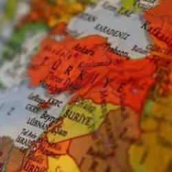 Türkiye'nin başarısı komşuyu ürküttü: Türkler, Suriye kendilerininmiş gibi davranıyor