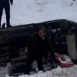 Y&uuml;ksekova&rsquo;da trafik kazası: Yaralılar var!