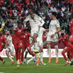 Afrika Uluslar Kupası'nda 3 &uuml;lke daha son 16'da