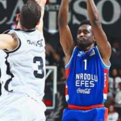  Beşiktaş, Anadolu Efes'i devirdi