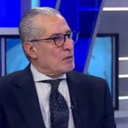 Efsane futbolcu G&ouml;kmen &Ouml;zdenak hastaneye kaldırıldı