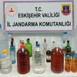 Eskişehir'de 78 litre sahte i&ccedil;ki ele ge&ccedil;irildi