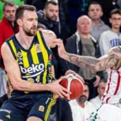 Fenerbahçe, Karşıyaka'yı deplasmanda devirdi