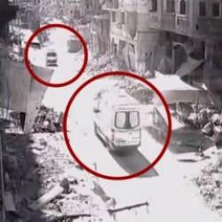Gazze'de ambulansa bomba! G&ouml;r&uuml;nt&uuml;ler kan dondurdu