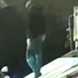 Hatay&rsquo;da tırın dorsesinde &ccedil;alışan iş&ccedil;iye yıldırım &ccedil;arptı