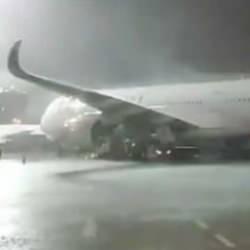 Hava koşulları ulaşımı engelledi... Frankfurt&rsquo;ta 120 u&ccedil;uş iptal!