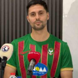 Kocaelispor'dan ayrılan Tarkan Serbest, liderle s&ouml;zleşme imzaladı