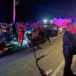 Muğla'da otomobil ile pikabın &ccedil;arpıştığı kazada 2 kişi &ouml;ld&uuml;