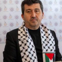 Arıcan&rsquo;dan yazarlara &ccedil;ağrı: Filistin i&ccedil;in Galata&rsquo;da saf tutalım