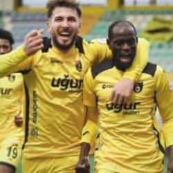 İstanbulspor evinde 4 golle kazandı!
