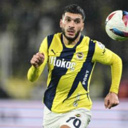 Trabzonspor, Oğuz Aydın'ı istemişti! Fenerbah&ccedil;e'den flaş takas teklifi