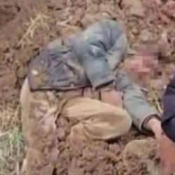 Yeğenini diri diri toprağa g&ouml;md&uuml;, hi&ccedil;bir şey olmamış gibi aramaya &ccedil;ıktı!