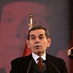 Dursun Özbek 'Ateş altına alındık' diyerek camiasına seslendi!
