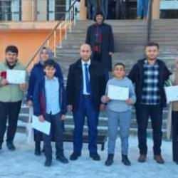 Ardahan’daki Kuran-ı Kerim’i güzel okuma yarışması ilgi odağı haline geldi