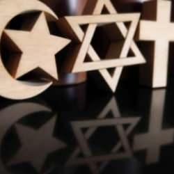 ChatGPT İslam'ı seçmişti! Çin'in ve Elon Musk'ın yapay zekası da tercihini yaptı...