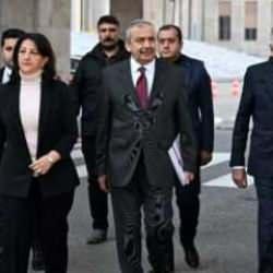 DEM heyeti ile görüşme sona erdi! AK Parti'den açıklama geldi