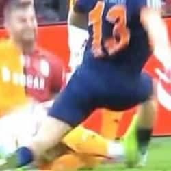Galatasaray - Başakşehir maçında penaltı tartışması!