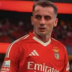 Kerem Aktürkoğlu diken üstünde! Benfica'dan şok karar