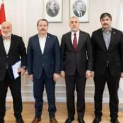 Memur-Sen'den Bakan Işıkhan'a 'zam ve refah payı' ziyareti