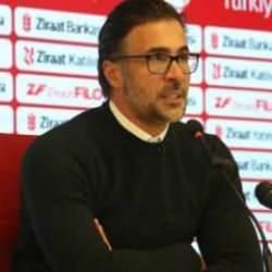 Sivasspor'dan Beşiktaş'ın yıldızına tebrik!