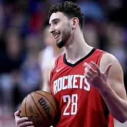 Alperen Şengün double double yaparak takımını galibiyete taşıdı