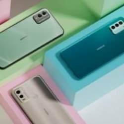 Bir türlü tutunamadı: Teknoloji devi akıllı telefon pazarından çekildi!