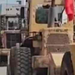 Gazze'de enkaz çalışmalarında Türk bayraklı iş makineleri dikkat çekti!