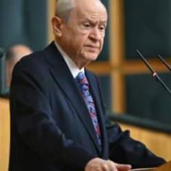 Yunan basınında soğuk duş... Bah&ccedil;eli'nin 12 ada &ccedil;ıkışı titretti!