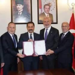 Tosyalı, eğitime desteğini sürdürüyor: Hatay'da yeni okul kuruluyor
